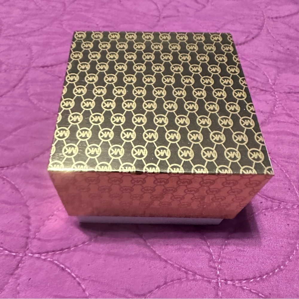 Michael Kors Rose Gold Tone Bangle Bracelet Crystal - Picture 5 of 5